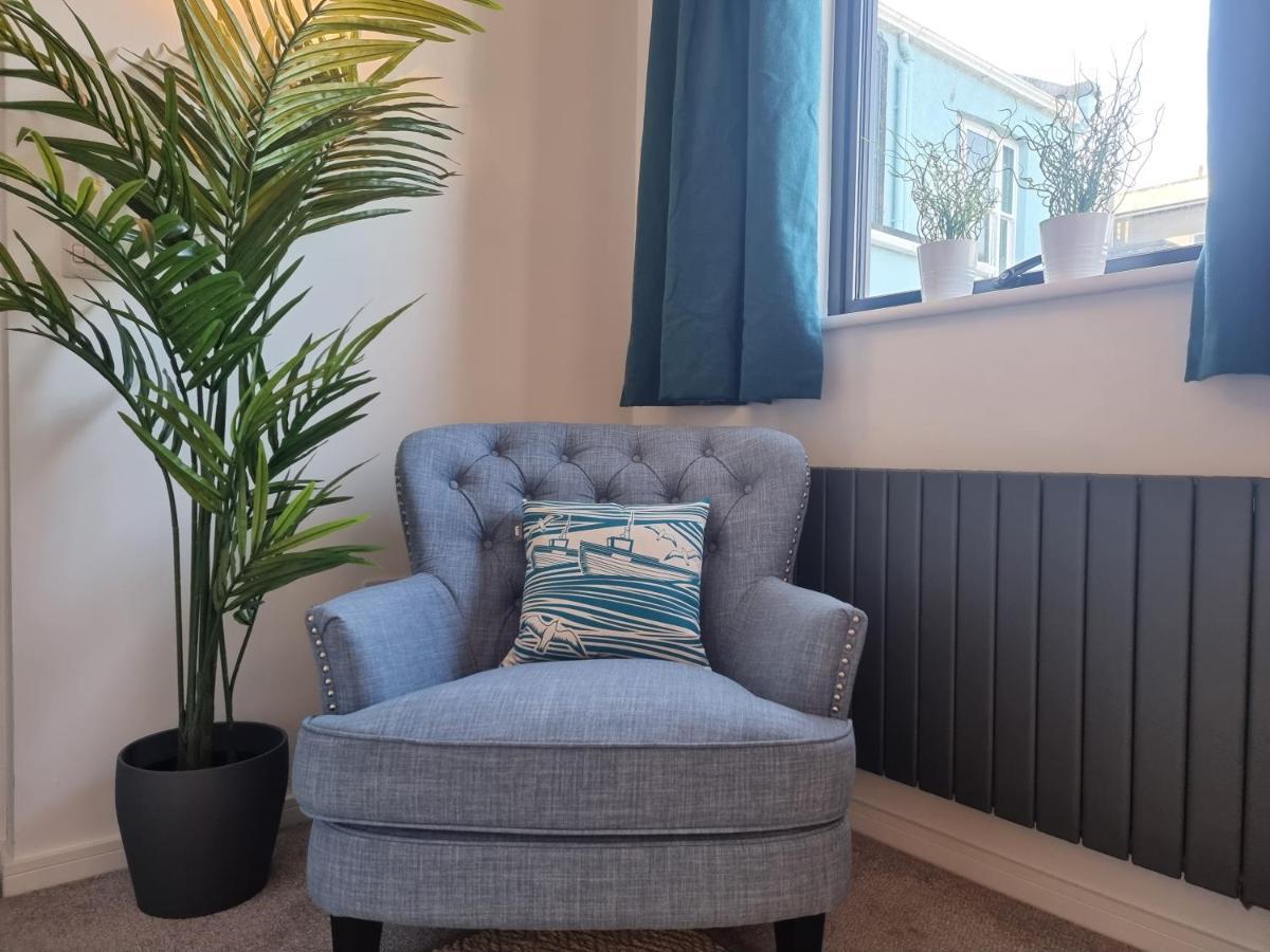 The Bunker-Luxe Central Falmouth Getaway With Stunning Sea Views المظهر الخارجي الصورة