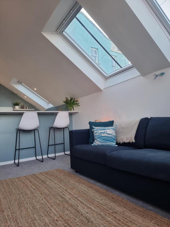The Bunker-Luxe Central Falmouth Getaway With Stunning Sea Views المظهر الخارجي الصورة